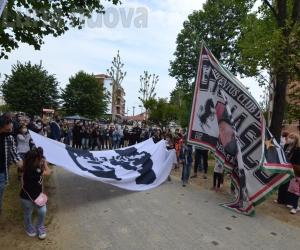Grugliasco ricorda l'Heysel con 39 pietre di inciampo