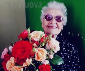 Corinna, la centenaria di Viglietti che usa il computer per informarsi