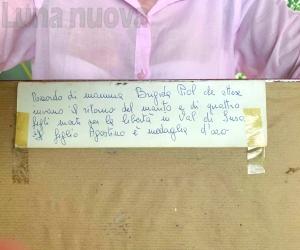 Rivoli, Mamma Piol rivive nella dedica sul retro di un quadro 