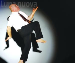 Sul filo del circo, Bassi e Cabas: finale con il botto