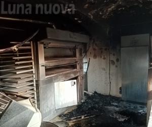 Chiusa S.Michele: fiamme nella panetteria, incendio domato