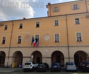 Avigliana, commissario in Comune? È polemica