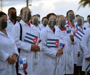 Collegno, il Folk festival rende omaggio ai medici cubani