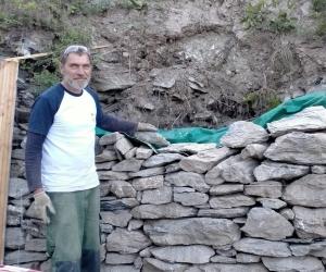 Coazze e Ciro Bonato: il maestro della pietra lancia l’Accademia