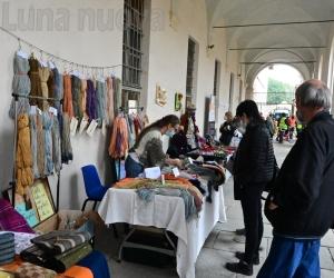 Collegno, "Filo lungo filo" conquista la Certosa