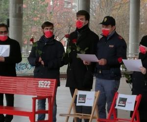 Rivoli, tanti uomini dalla parte delle donne