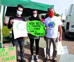 Fridays for future: i ragazzi chiedono fatti per salvare il pianeta