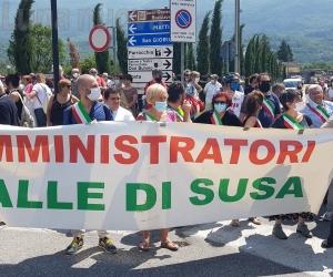 I sindaci No Tav: «L'8 dicembre saremo tanti, nessun legame con No Vax e No green pass»