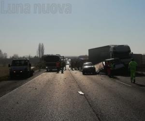 Rivoli, carambola in tangenziale: un ferito grave