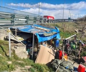 Collegno, ore contate per l'assassino del clochard