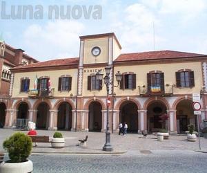 Orbassano, Fiora lascia, Loparco torna in giunta 
