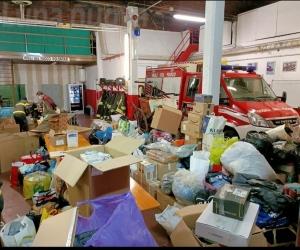 Grugliasco, la caserma dei vigili del fuoco invasa dalla solidarietà