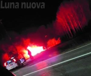 Condove, a fuoco una baracca sull'ex statale 24