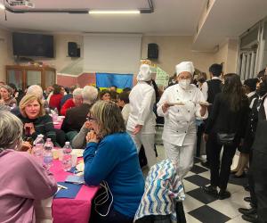 Rivoli, in cento per sostenere i profughi ucraini