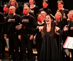 Il viaggio musicale dei Vocal eXcess per Emergency e i profughi ucraini 