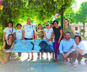 Condove: tre panchine, tre farfalle in volo per i cinque anni di "IsaMary"
