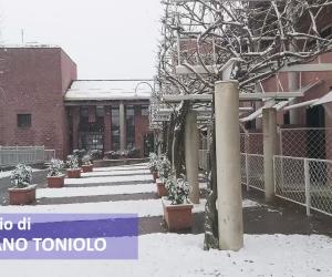 Rivoli, ora gli anziani possono riabbracciare i famigliari