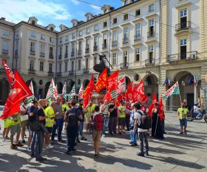 Sciopero Tecnositaf: in 100 ieri mattina a Torino