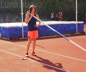 Leonardo Scalon da record: è il "principino" del salto con l’asta