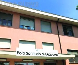 Giaveno, caos vaccini: la coda dei non prenotati