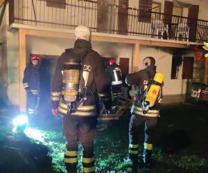 Incendio a Villardora: una famiglia con i suoi animali salvata dai vigili del fuoco