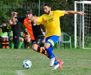 Caprie-Aviglianese: più fumogeni che spettacolo nel derby