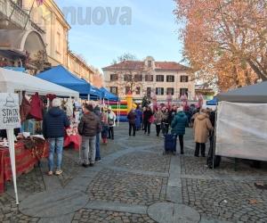 Almese, il Mercatino di Natale fa il botto