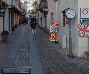 Rivoli, la parte alta di via Piol si sente tagliata fuori