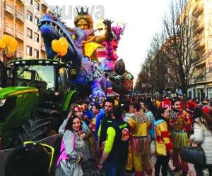 Rivoli, sfilata dimezzata: la Pro loco chiede scusa ai bambini