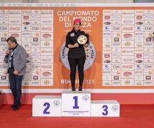 Alpignano, la pizza di Michela sul tetto del mondo
