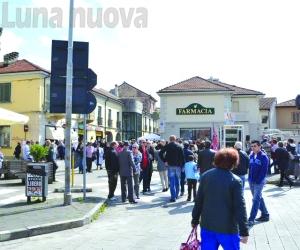 Grugliasco, spesa no-stop al venerdì in 60 negozi