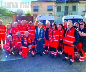 Croce di Collegno in festa per la nuova ambulanza
