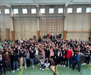 Avigliana, studenti a lezione di social e rete