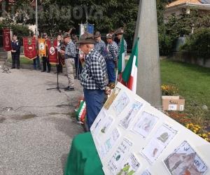 Caprie: i bambini colorano i 90 anni del gruppo Alpini