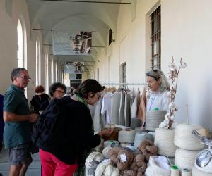 Collegno, un filo europeo tra Certosa e Villaggio Leumann