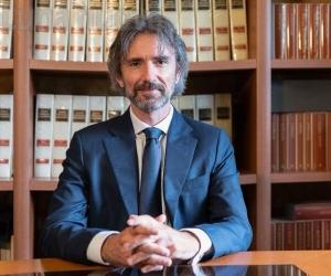 Rivoli, massacrato di botte per un tamponamento