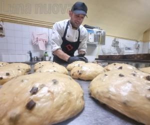 Natale, la magia del panettone segusino