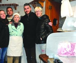 Rivoli, chiude la Dermar e vola negli Usa