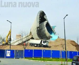 Rivoli, entro marzo il "Fungo" sarà un ricordo
