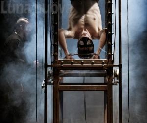 "L’Uomo Calamita": il teatro di Wu Ming  tra circo e letteratura 