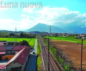 Rivoli, i terreni lungo i binari fanno gola alle Ferrovie
