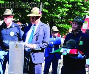 Rivoli in festa per i cento anni dell'Ana