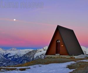 "La mia foto alla Luna": quell’emozione rosa racchiusa nell’alba