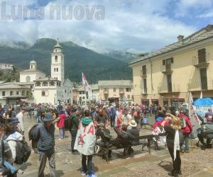 No Tav, mafie e grandi opere: centinaia di volti in marcia