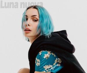 Con Willie Peyote e Venerus le parole sono schiaffi. Rose Villain è Sakura 