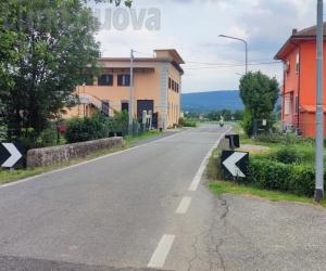 Almese: si rifà il ponticello sul torrente Vangeirone