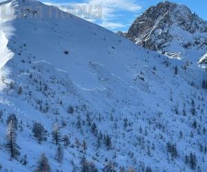 Bardonecchia: grossa valanga al Vallon Cros, non ci sono persone coinvolte