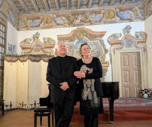 C’è il Duo Fuga: quattro mani e un pianoforte