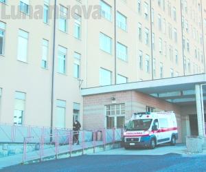 Rivoli, muratore grave al pronto soccorso: c'è un indagato