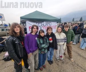 Bussoleno, sciopero al liceo Rosa: «La dirigente deve andare via»